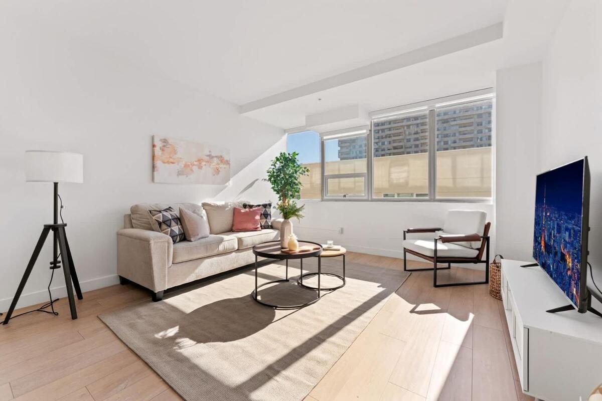 Stylist Downtown La Gateway- 2bd Los Ángeles