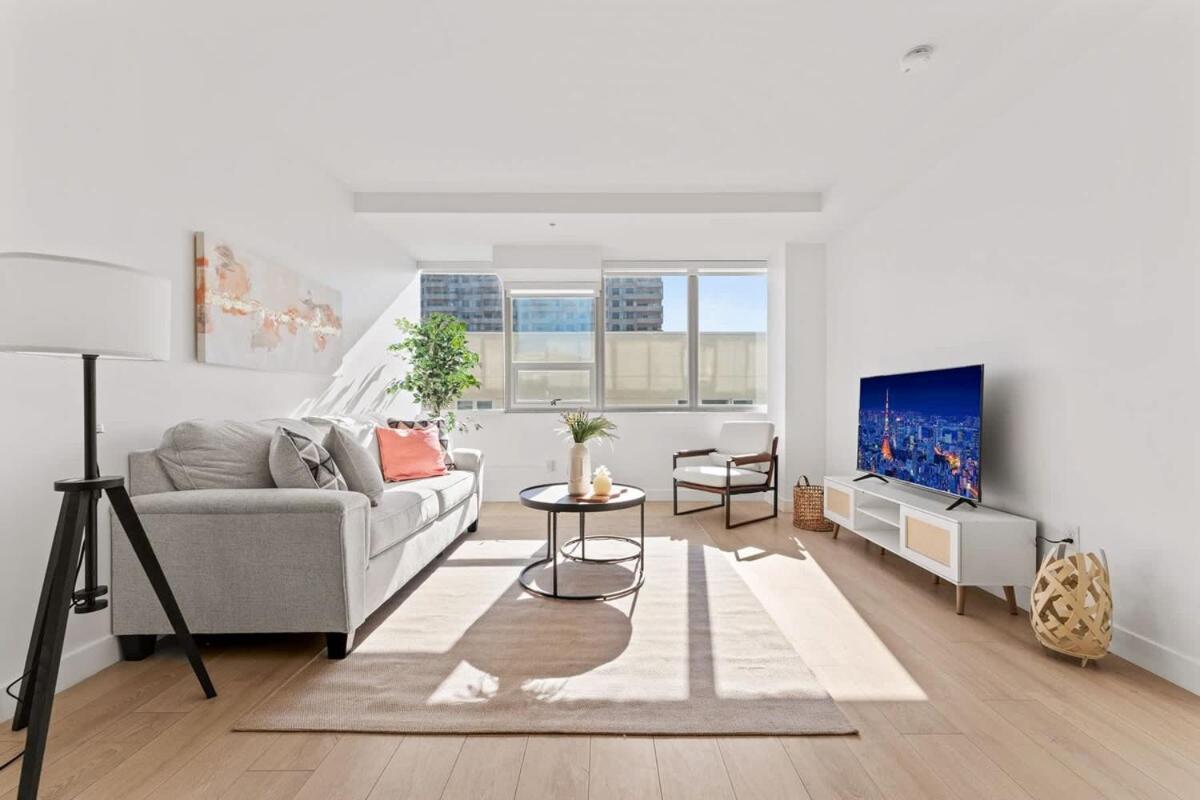 Stylist Downtown La Gateway- 2bd * Los Ángeles