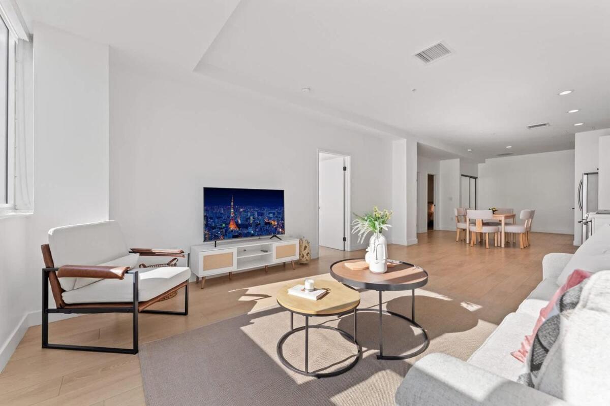 Stylist Downtown La Gateway- 2bd Los Ángeles